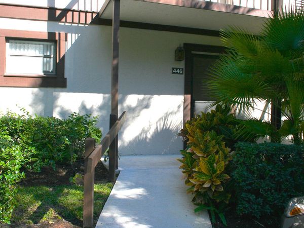 11863 Wimbledon Circle, Unit 446, Wellington, FL 33414