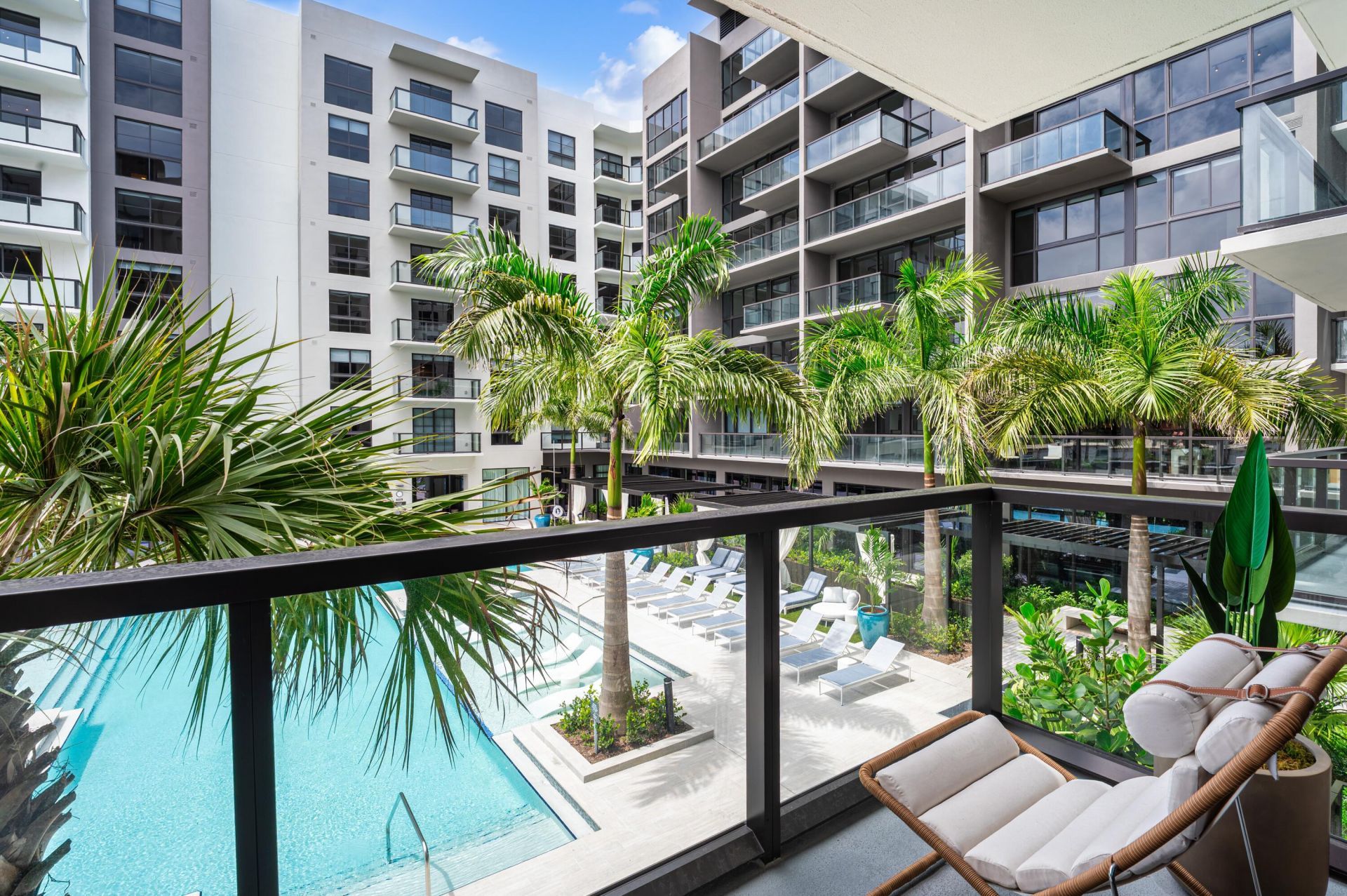 1650 NE 124th Street, Unit 716, North Miami, FL 33181 Photo