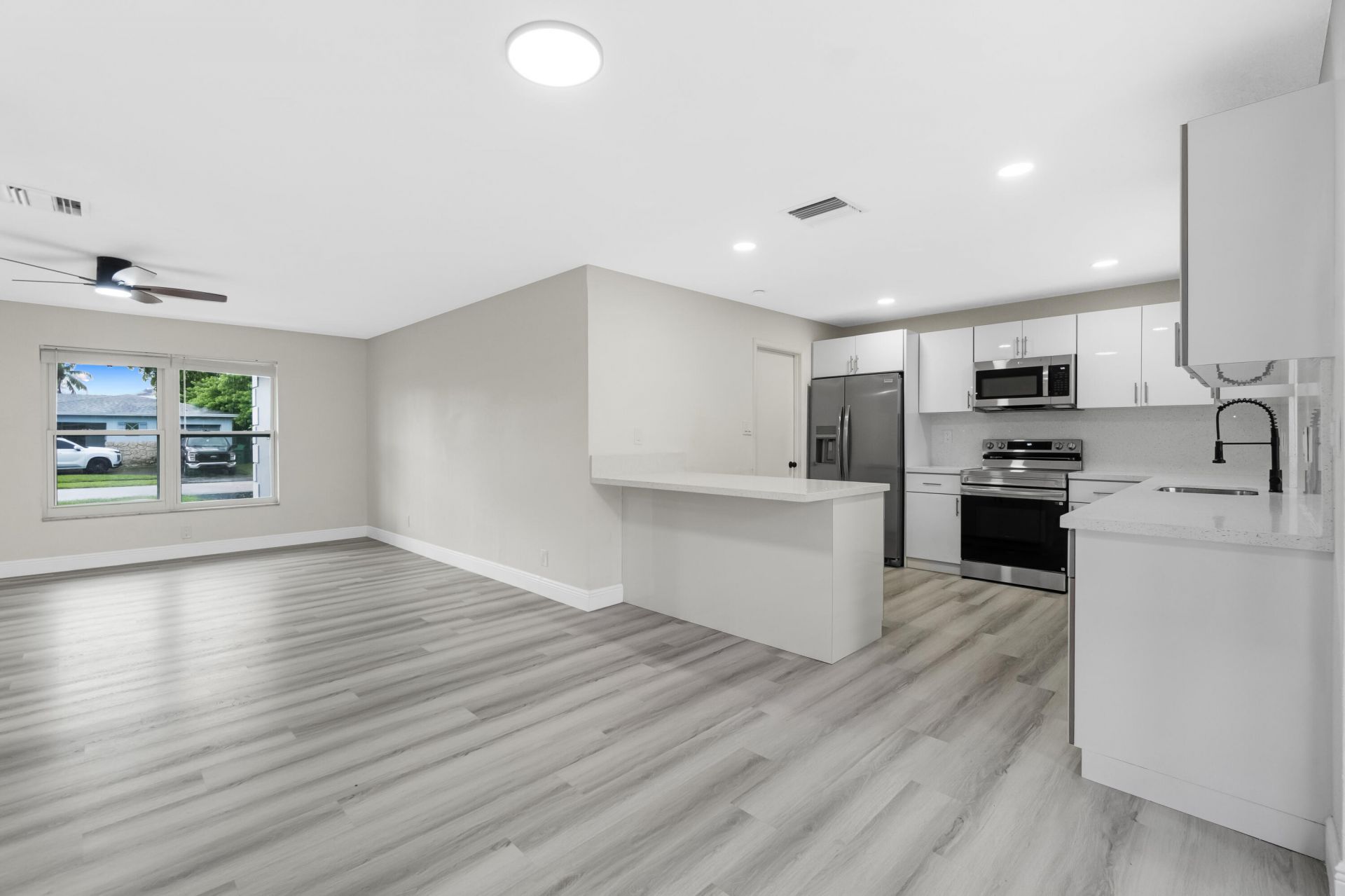 1164 NW 45th Terrace, Lauderhill, FL 33313 Photo