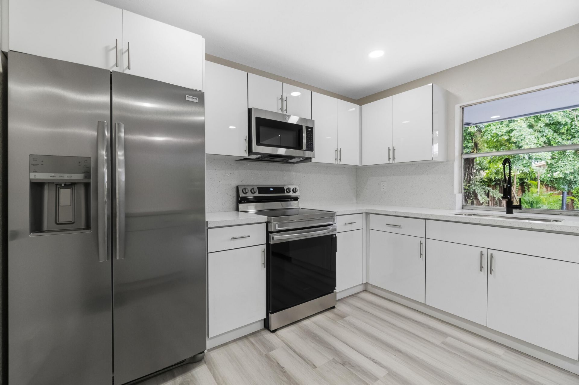 1164 NW 45th Terrace, Lauderhill, FL 33313 Photo