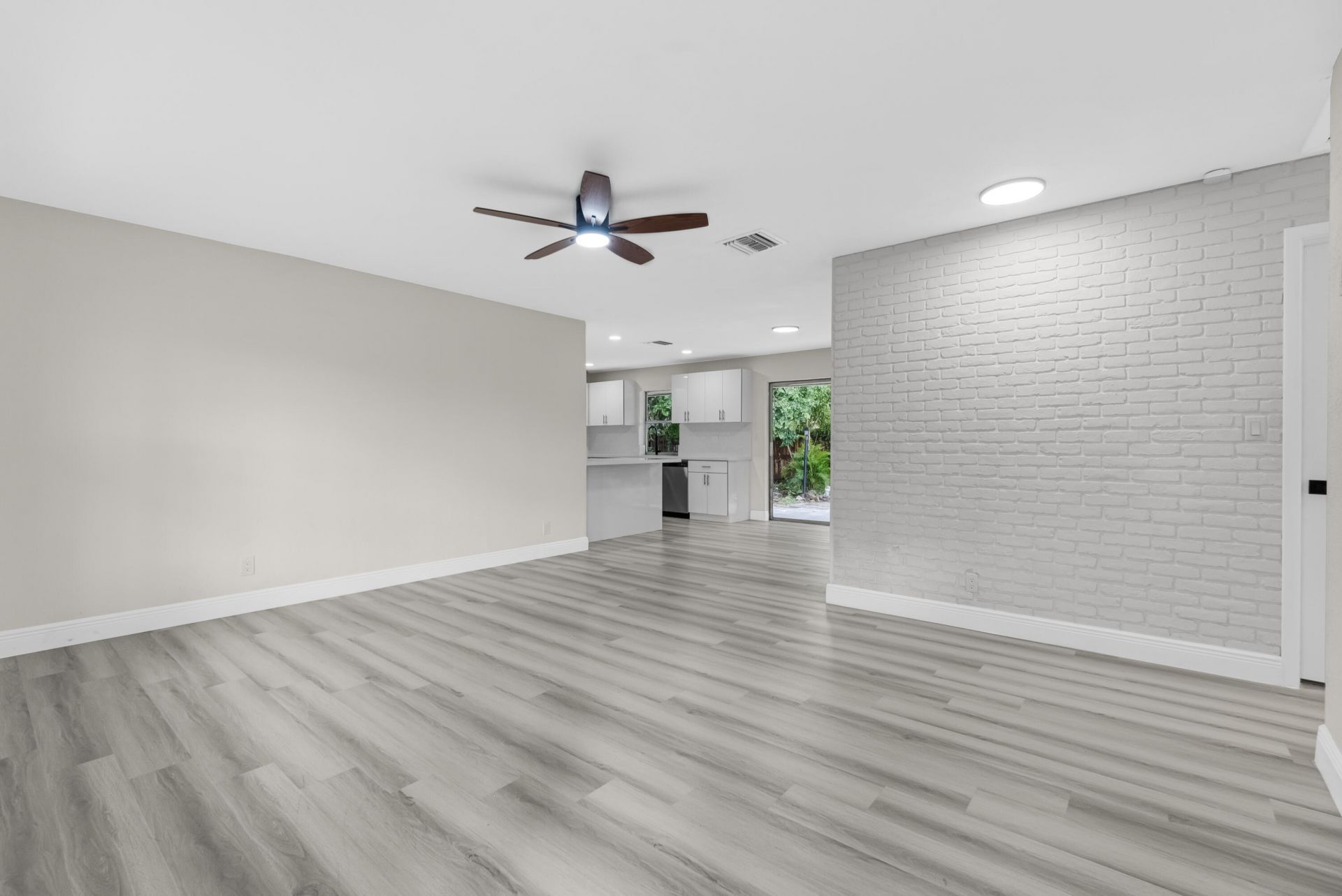 1164 NW 45th Terrace, Lauderhill, FL 33313 Photo