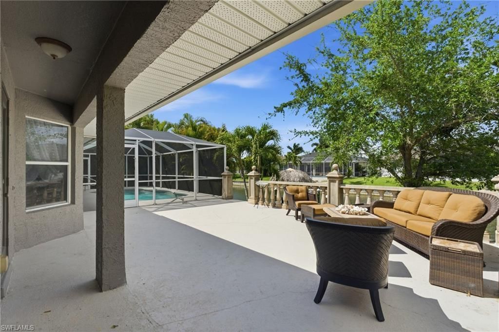 2105 SW 29th Ter, Cape Coral, FL 33914 Photo