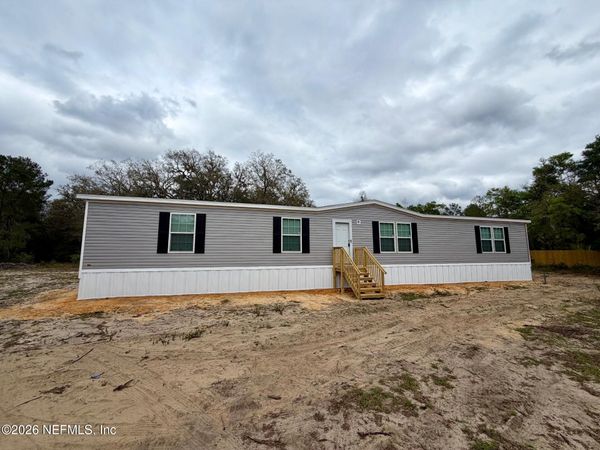 352 N COUNTY ROAD 315, Interlachen, FL 32148