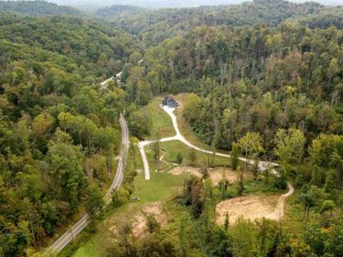 4178 Blue Sulphur Road, Ona, WV 25545