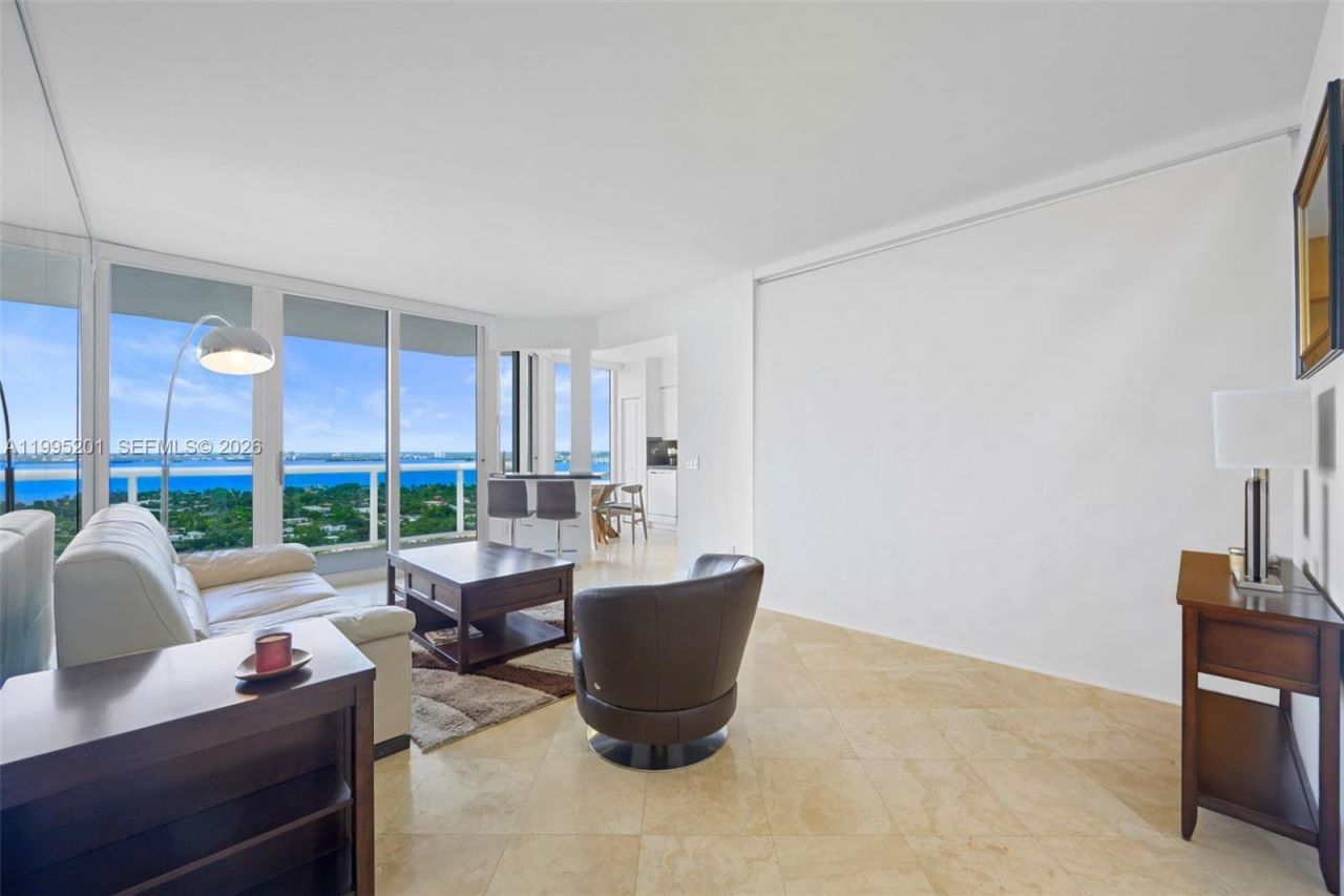4779 Collins Ave , Unit 3206, Miami Beach, FL 33140 Photo