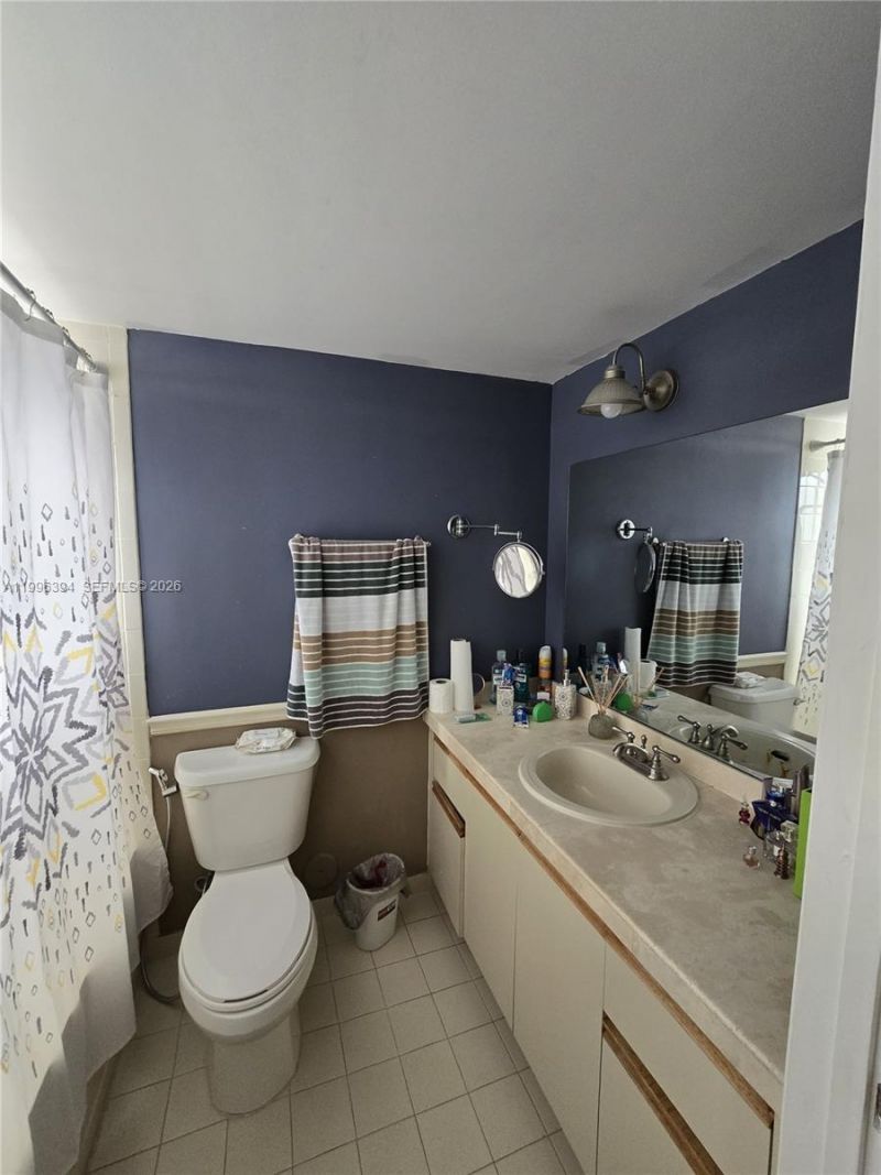 7010 NW 173rd Dr, Unit 1901, Hialeah, FL 33015 Photo