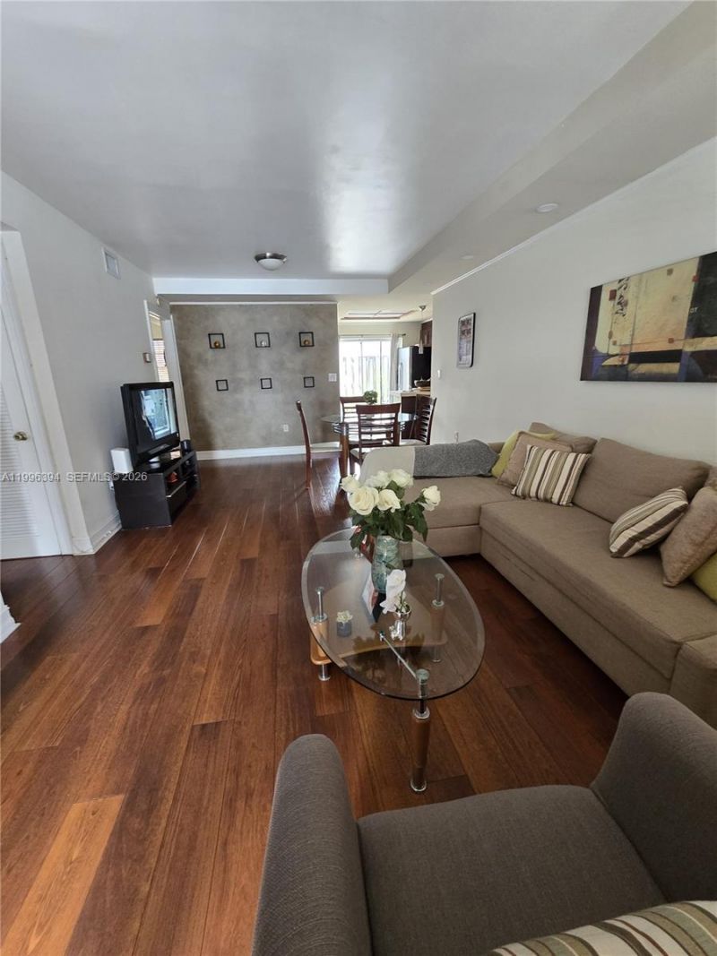 7010 NW 173rd Dr, Unit 1901, Hialeah, FL 33015 Photo