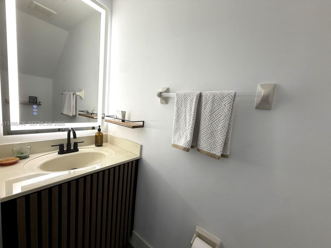 8869 W 35th Ave, Unit 8869, Hialeah, FL 33018 Photo