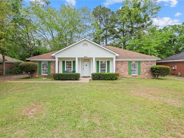 9470 Oak Forrest Drive, Mobile, AL 36695