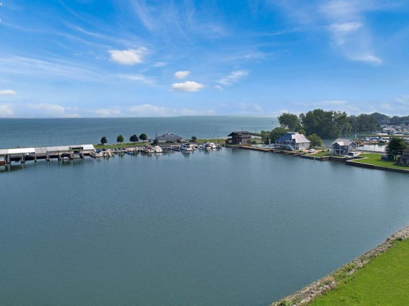 8335 Reserve Way, Marblehead, OH 43440 Photo 52