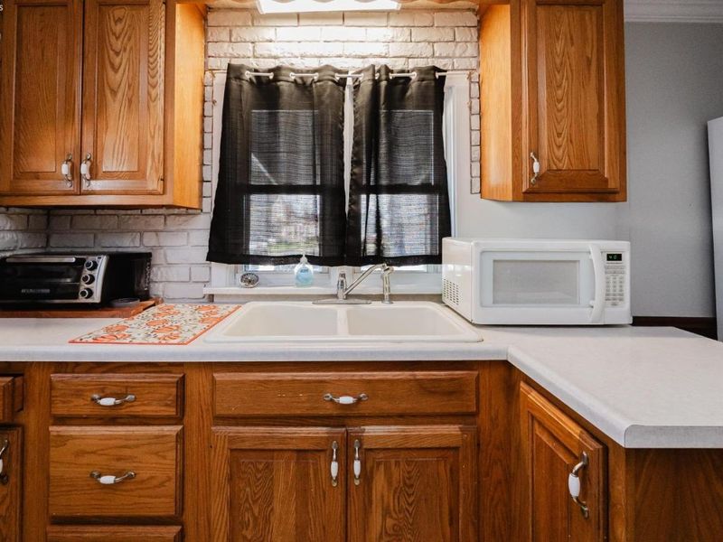 241 Hall Street, Tiffin, OH 44883 Photo 7