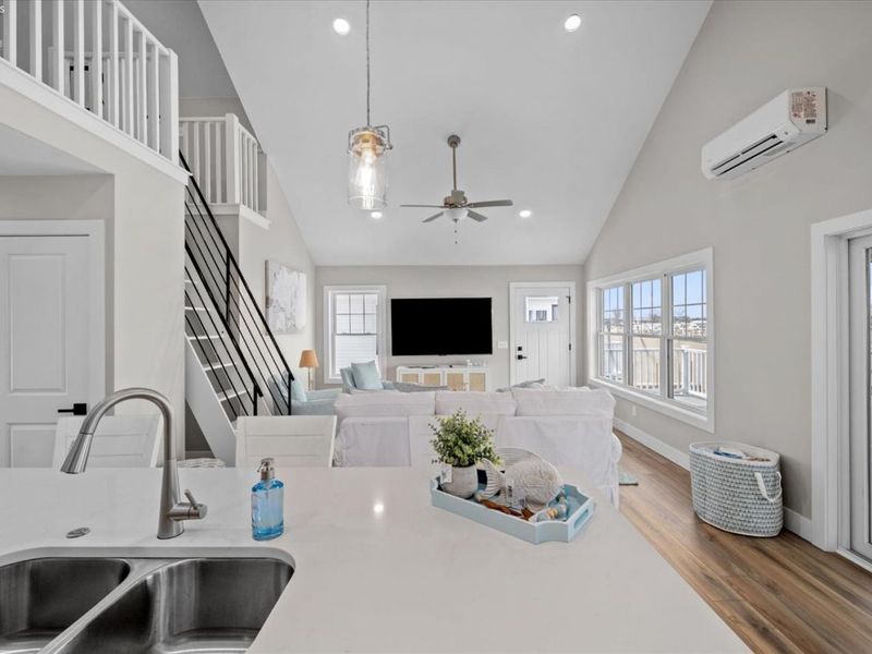 545 W Lakeshore Drive, Unit 11, Port Clinton, OH 43452 Photo 15