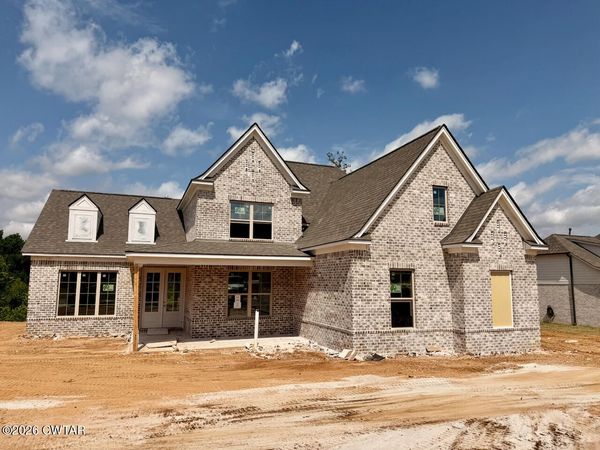 125 Westhaven Place, Jackson, TN 38305