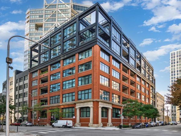 676 N Kingsbury Street , Unit 104, Chicago, IL 60654