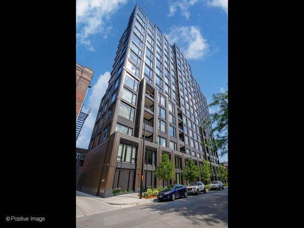 21 N May Street , Unit 305, Chicago, IL 60607