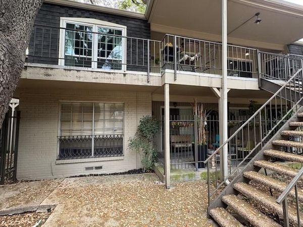 5311 Fleetwood Oaks Avenue, Unit 168, Dallas, TX 75235