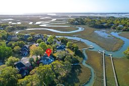 887 Parrot Creek Way photo 4