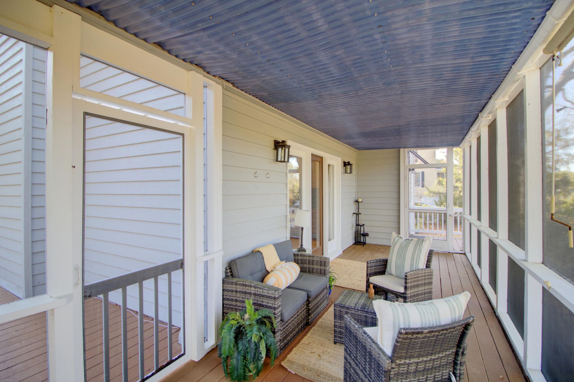 887 Parrot Creek Way Photo 20