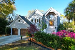 887 Parrot Creek Way photo 4