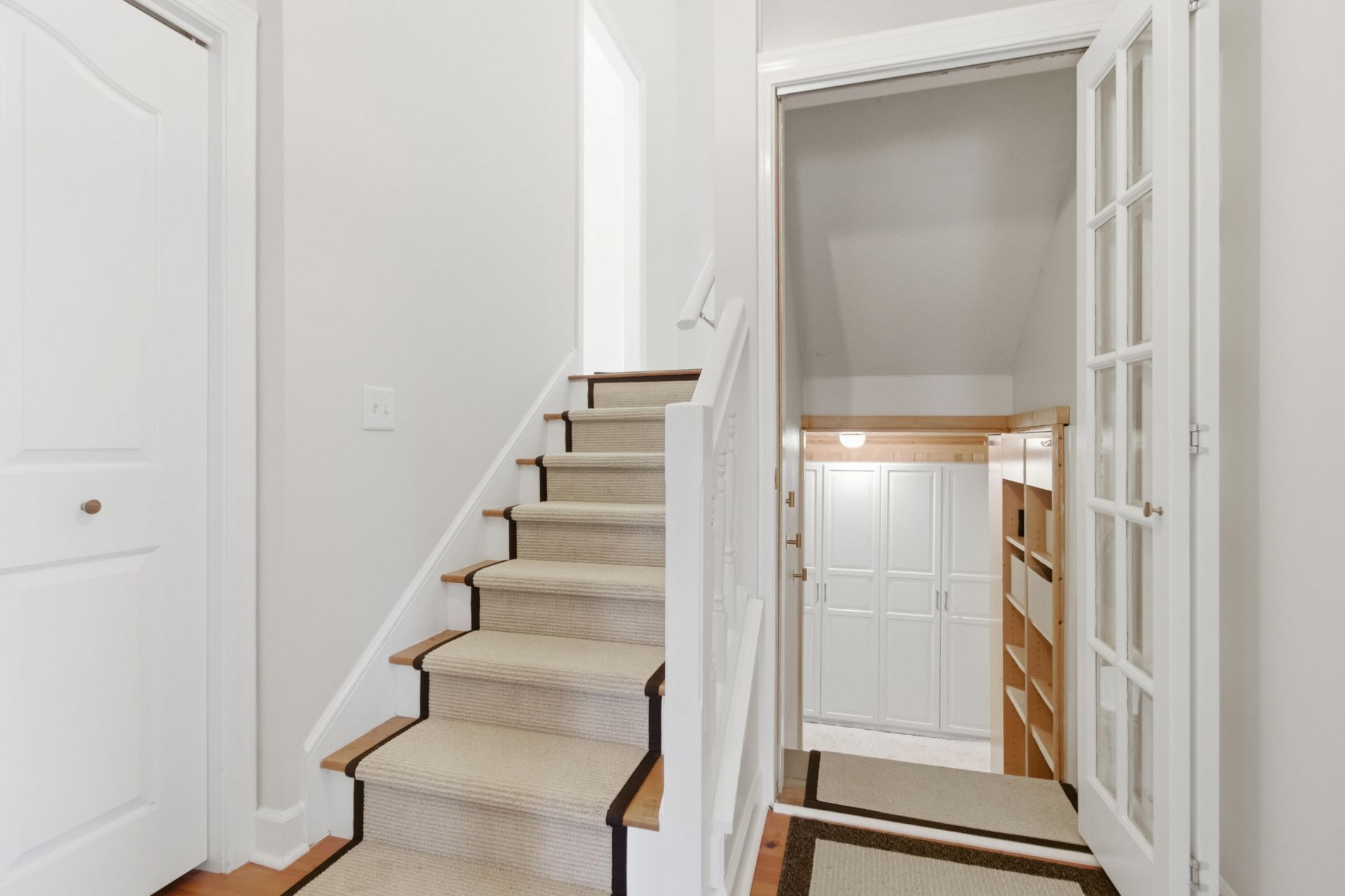 887 Parrot Creek Way Photo 43