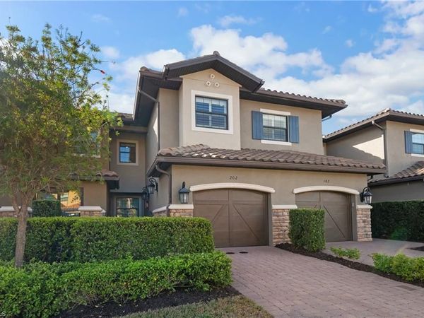 9672 Montelanico LOOP, Unit 202, NAPLES, FL 34119
