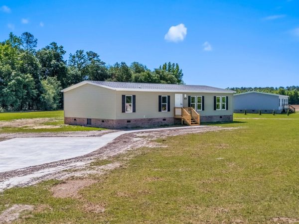 105 Retired Ave., Marion, SC 29571