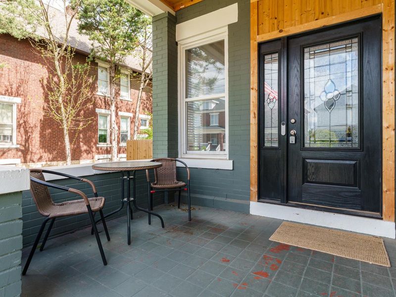 848 S Champion Avenue, Columbus, OH 43206 Photo 3