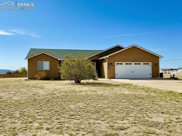 1245 N Marwyck Drive, Pueblo West, CO 81007