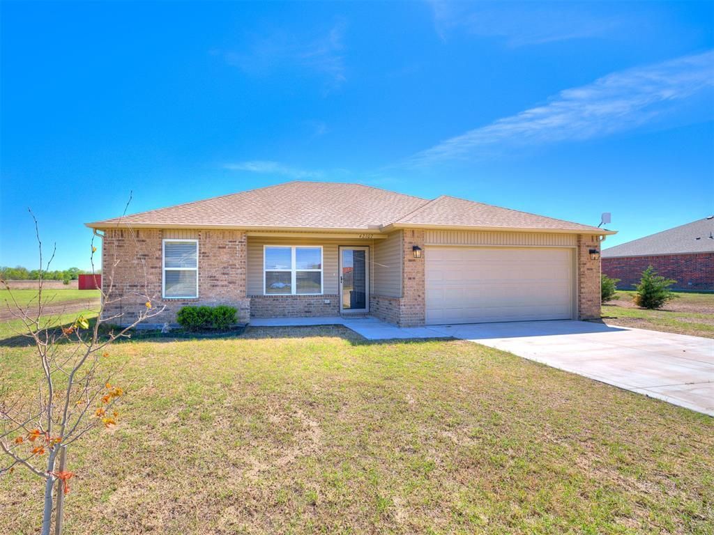 42107 Coopers Court, Shawnee, OK 74804 Main Photo