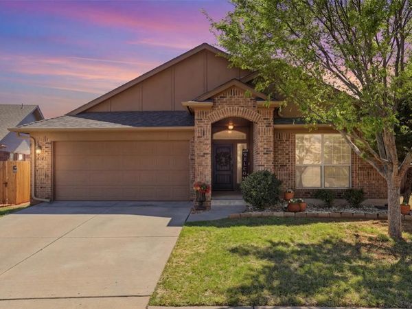 1014 Clingmans Dome Road, Norman, OK 73069