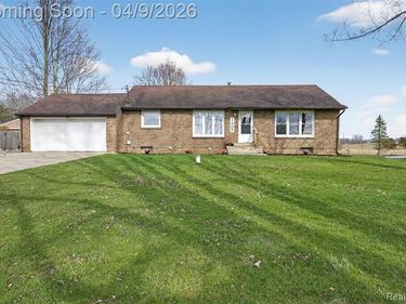 1405 Aiken Road, Caledonia Twp, MI 48867