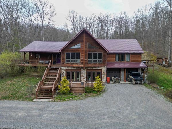 1654 Back Road, Valley Bend, WV 26293