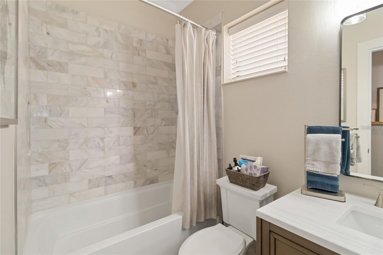 7242 Hamilton Road, Bradenton, FL 34209 Photo