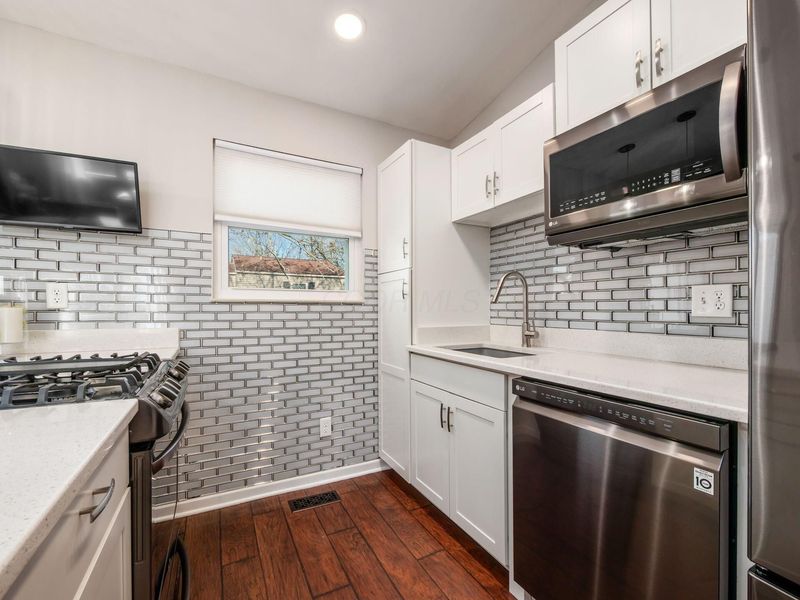 7601 Moorlane Drive, Unit 79, Columbus, OH 43085 Photo 12