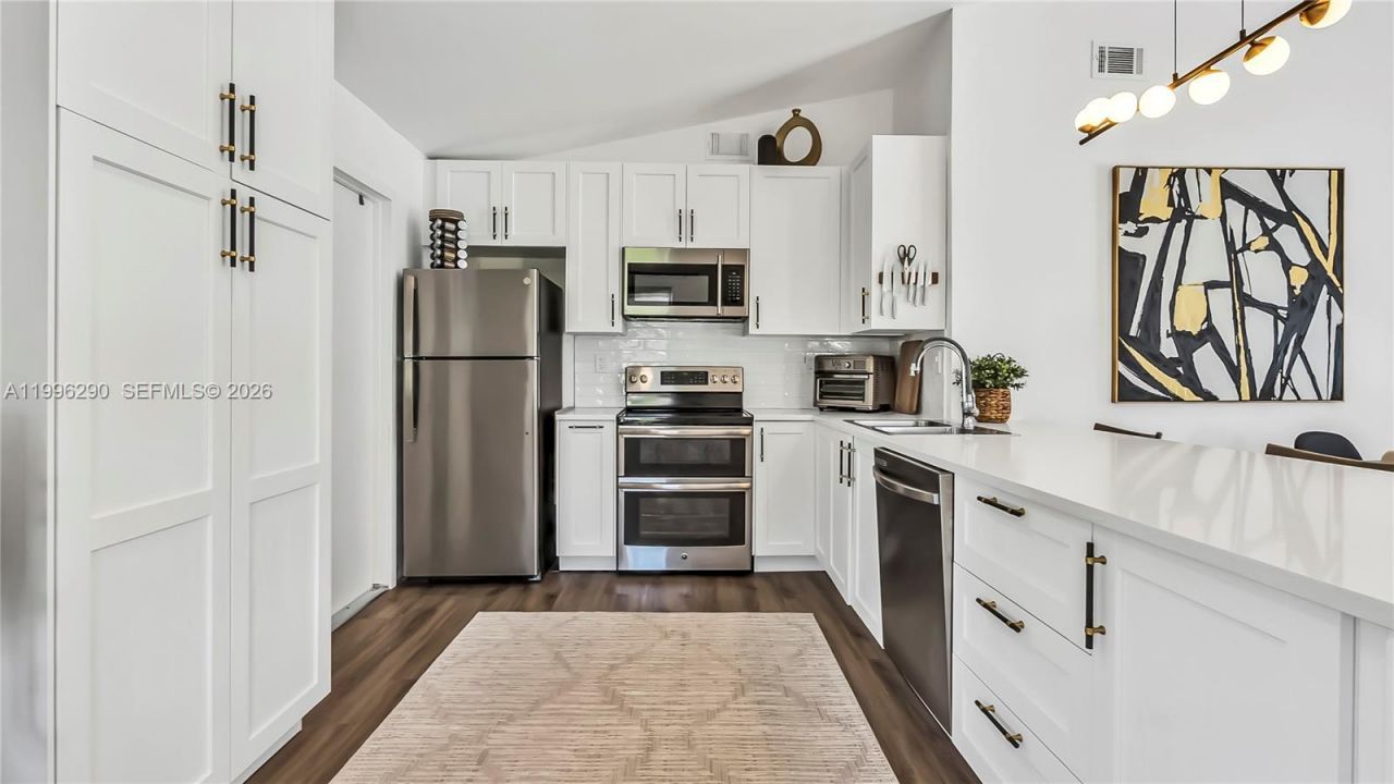 651 Shiloh Ter , Unit 651, Davie, FL 33325 Photo