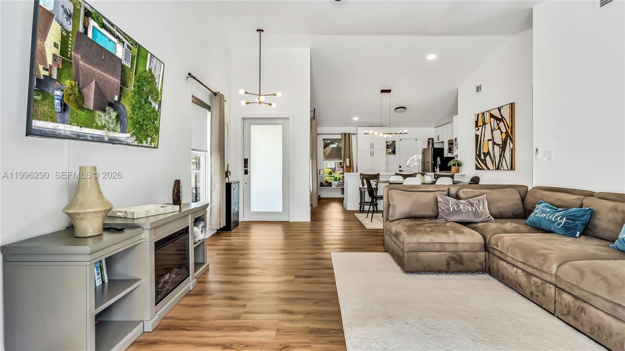 651 Shiloh Ter , Unit 651, Davie, FL 33325 Photo