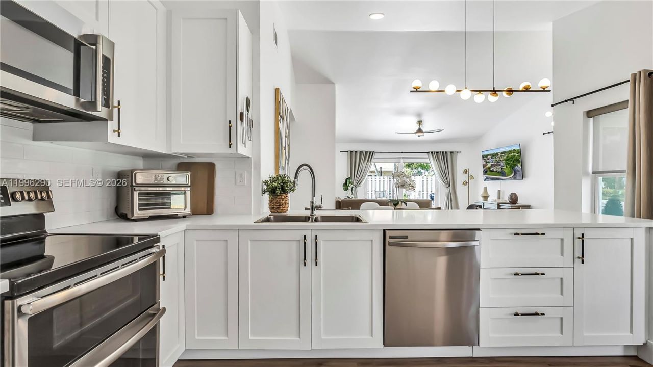 651 Shiloh Ter , Unit 651, Davie, FL 33325 Photo