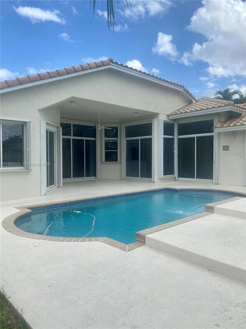 3066 Lakewood Cir, Unit 3066, Weston, FL 33332 Photo