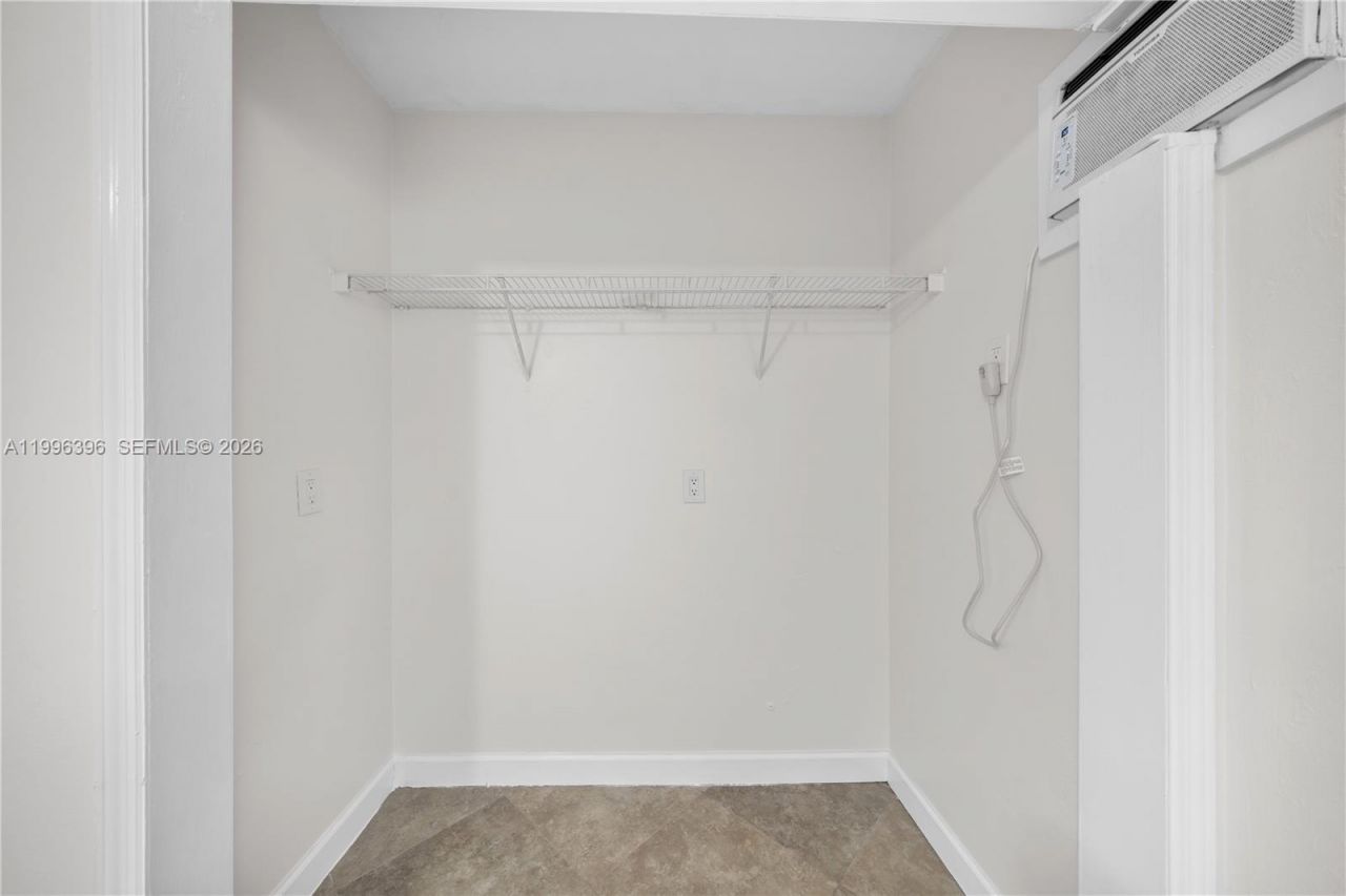 1041 NE 9th Ave, Unit A3, Fort Lauderdale, FL 33304 Photo