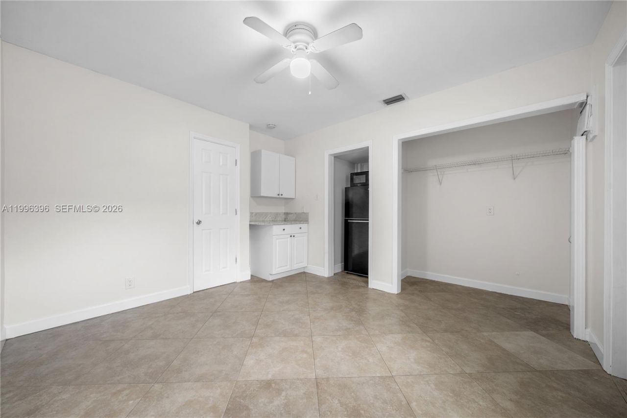1041 NE 9th Ave, Unit A3, Fort Lauderdale, FL 33304 Photo