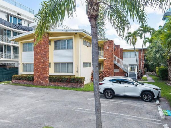 1160 100th St, Bay Harbor Islands, FL 33154