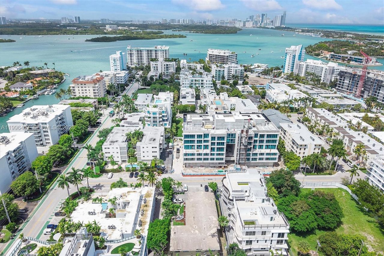 1160 100th St, Bay Harbor Islands, FL 33154 Photo