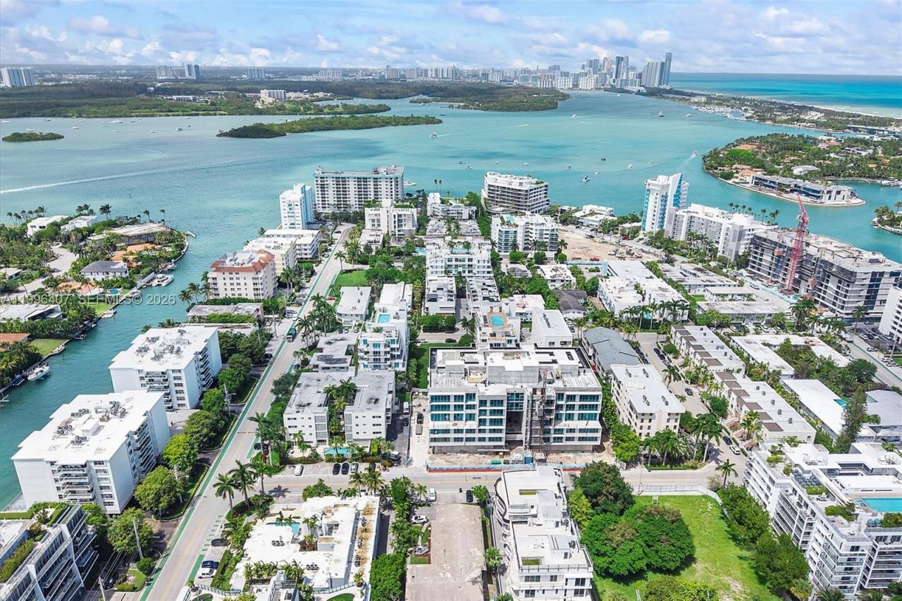 1160 100th St, Bay Harbor Islands, FL 33154 Photo