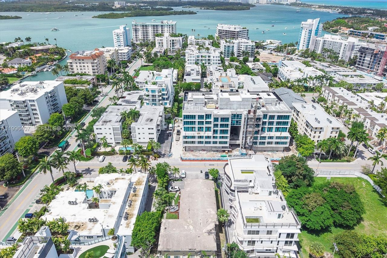 1160 100th St, Bay Harbor Islands, FL 33154 Photo