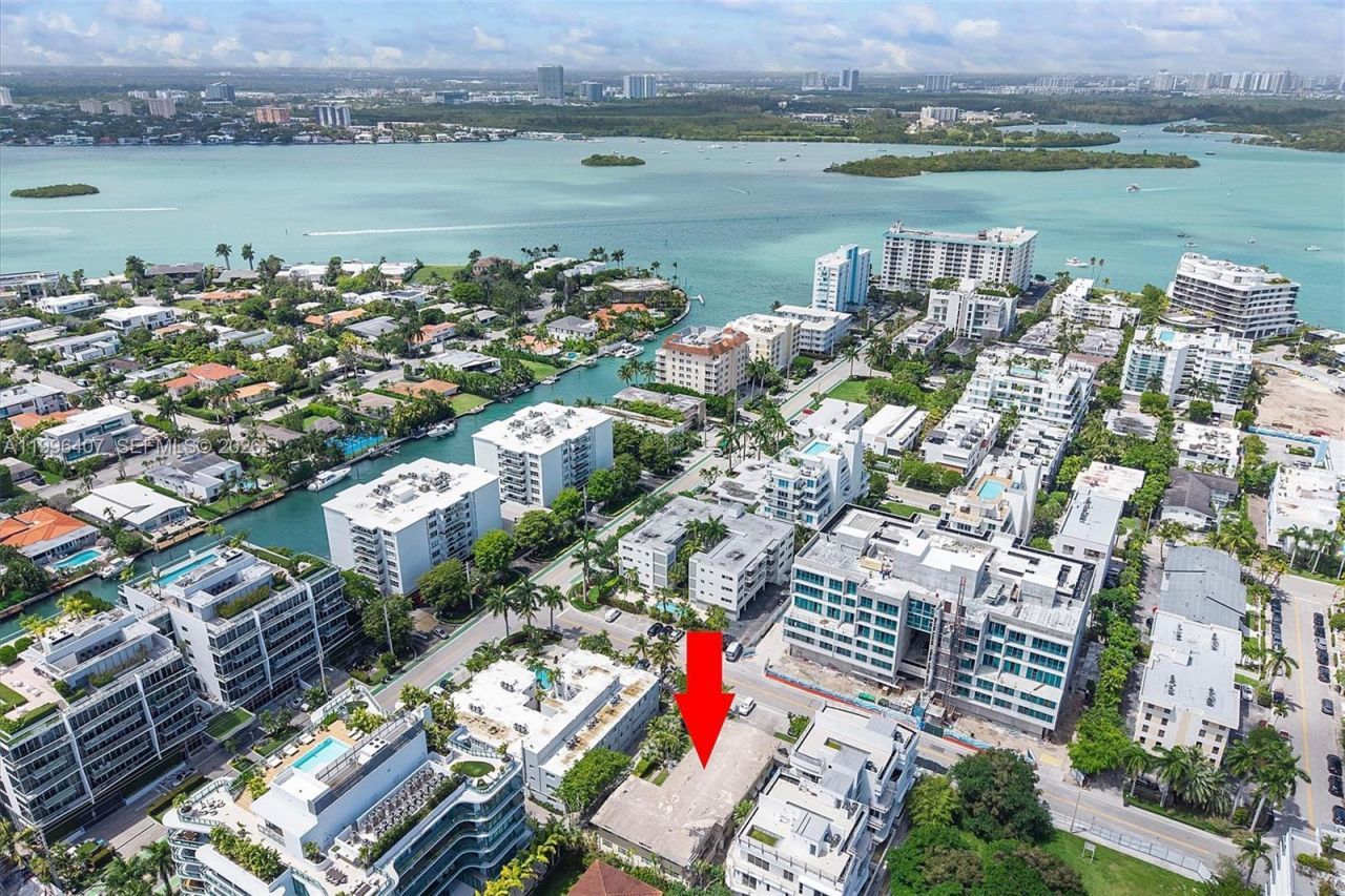 1160 100th St, Bay Harbor Islands, FL 33154 Photo