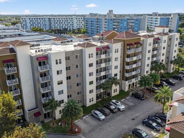 11060 SW 196th St, Unit 504, Cutler Bay, FL 33157