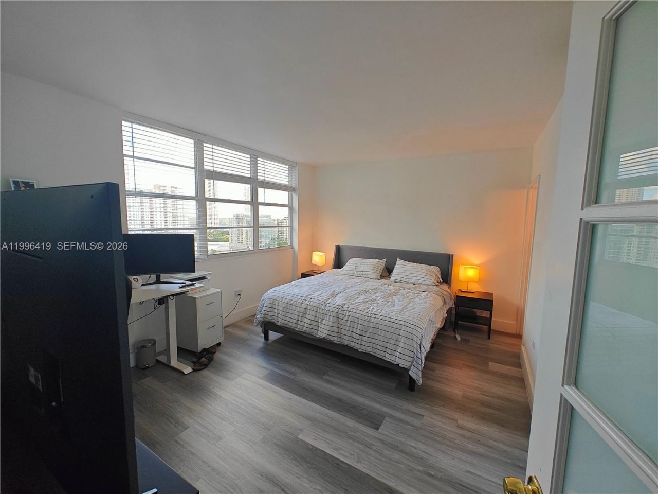 801 Brickell Bay Dr, Unit 1961, Miami, FL 33131 Photo