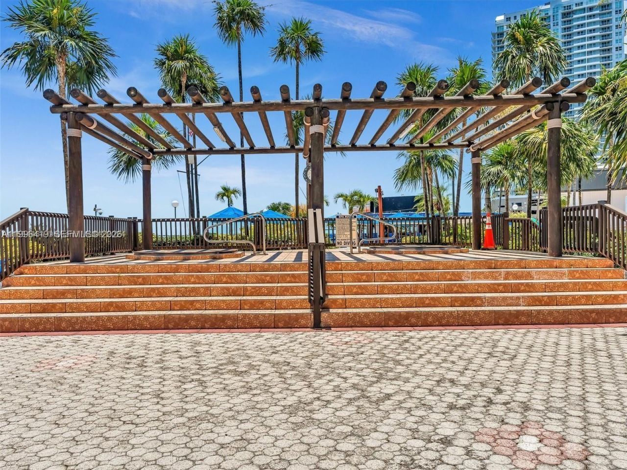 801 Brickell Bay Dr, Unit 1961, Miami, FL 33131 Photo