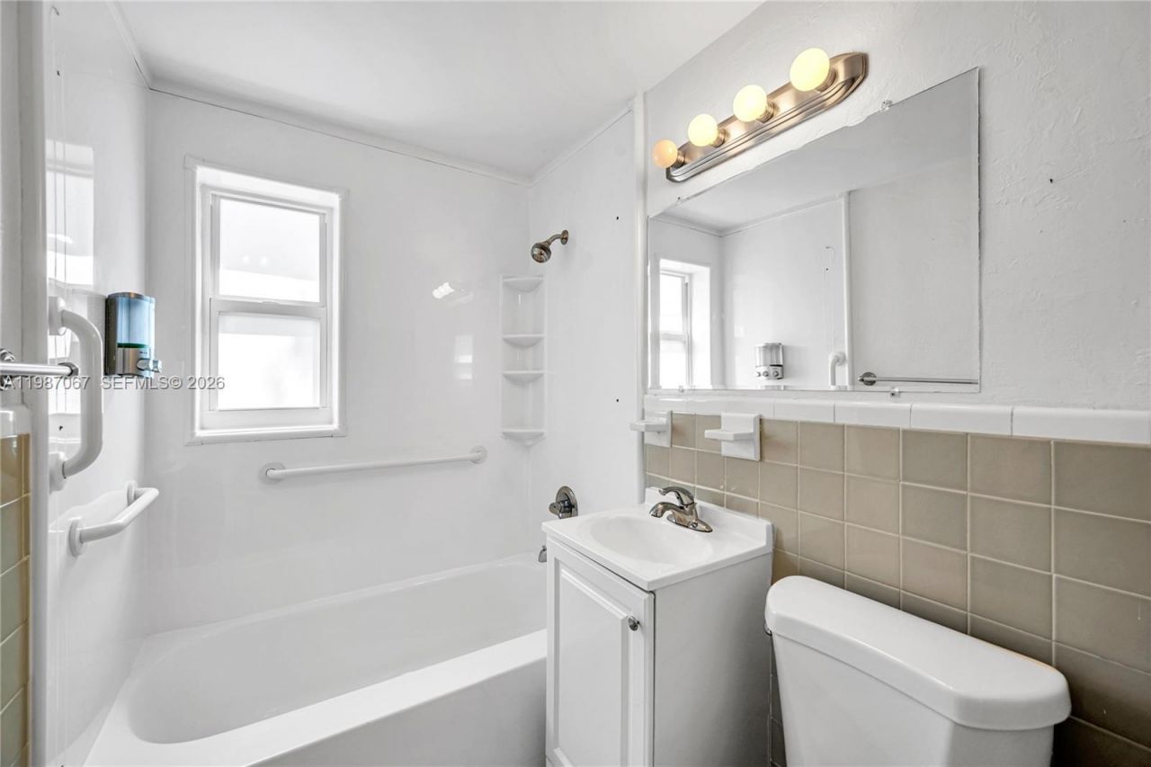 7621 SW 55th Ave, Unit 21A, Miami, FL 33143 Photo