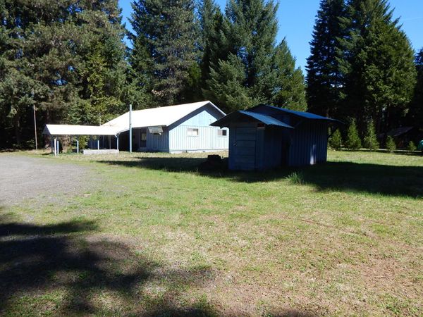 358 M Lane, Prospect, OR 97536
